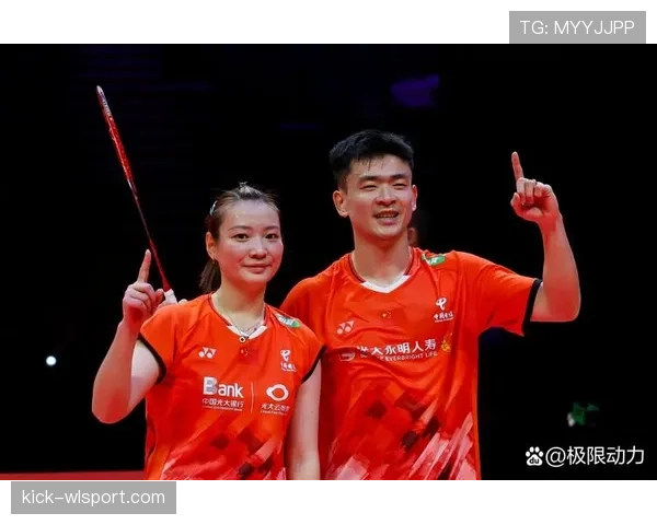 黄雅琼比赛场上猛如虎,私下却迷上小鲜肉逛街,完全不是一个style… 黄雅琼比赛场上猛如虎,私下却迷上小鲜肉逛街,完全不是一个style…